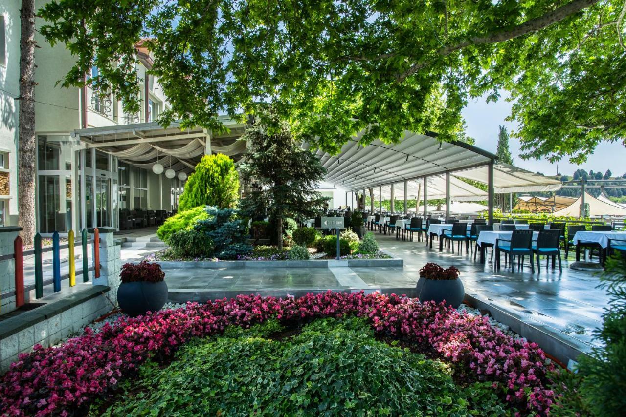 Romantique Veles Hotel Exterior photo